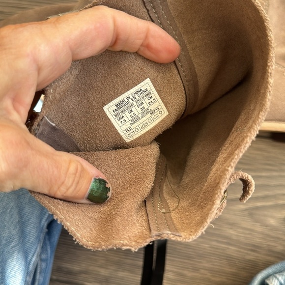 Reef relaxed slouchy boot in suede natural
Color slip on  High Desert suede boot - Picture 5 of 8